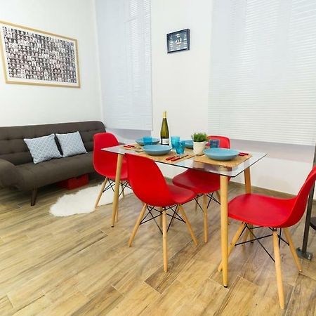 Miniloft Rosso - Mini-Loft Sanremo Centro. Wifi & Aria Condizionata Apartman Kültér fotó